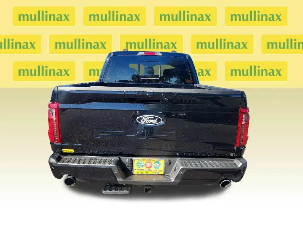New 2026 Black Ford XLT image 5