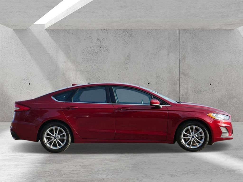 Used 2019 Ford Fusion SE with VIN 3FA6P0HD2KR164890 for sale in White Bear Lake, Minnesota