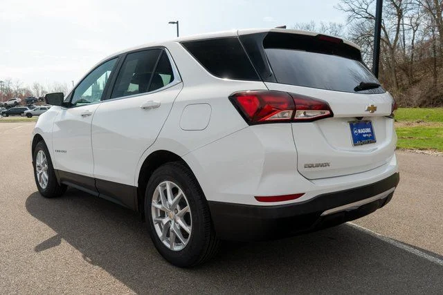 Used 2023 White Chevrolet LT image 8