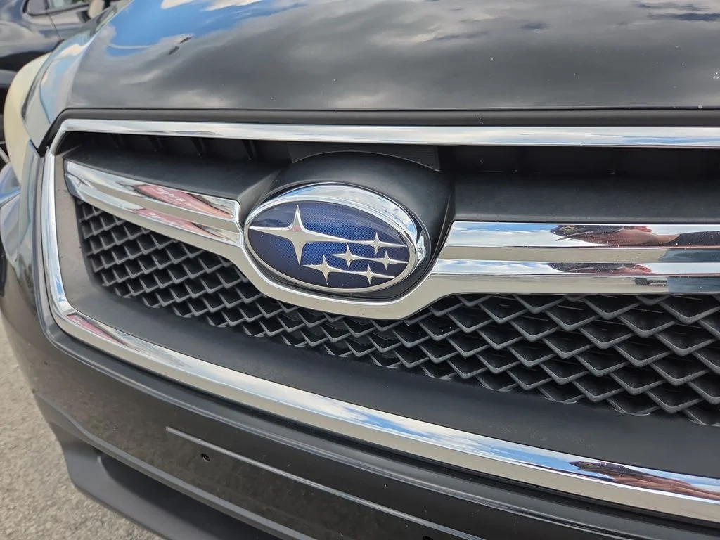 Used 2017 Black Subaru 2.0i image 19
