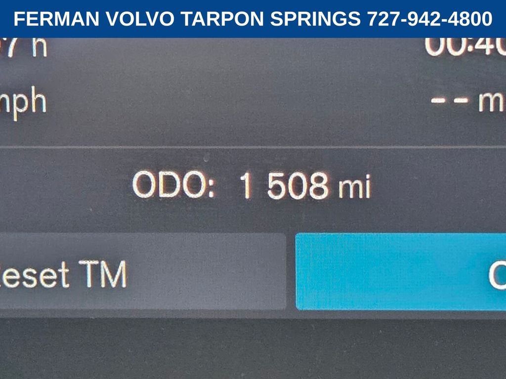 New 2026 Bright Dusk Volvo Plus image 36