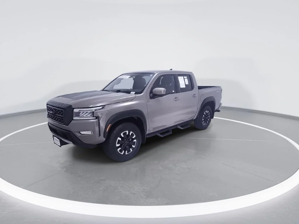 Used 2023 Beige Nissan PRO-4X image 6