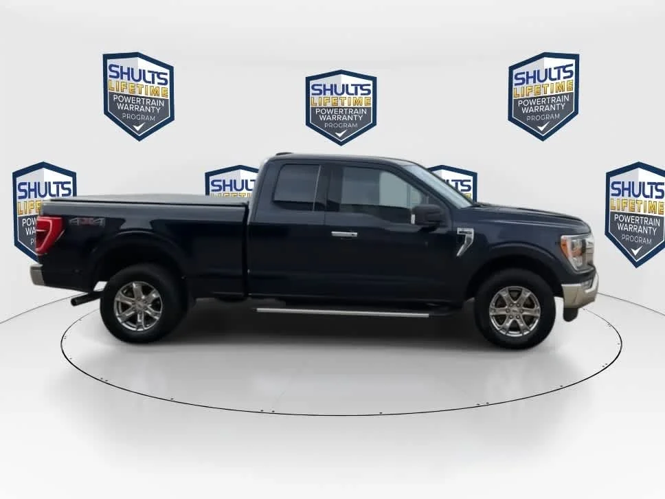 Used 2022 Antimatter Blue Metallic Ford XLT image 3
