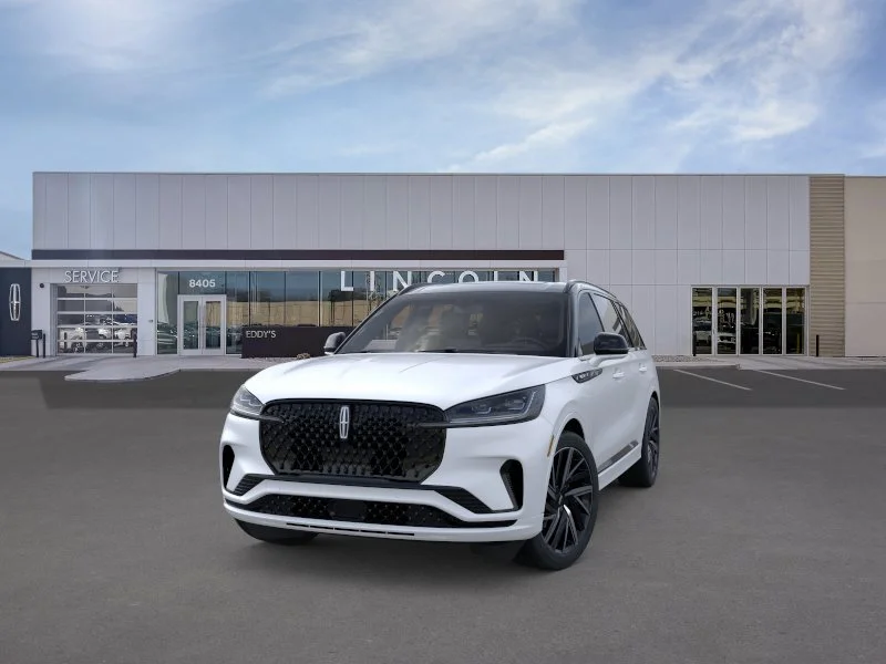 New 2026 Pristine White Metallic Tri-Coat Lincoln Black Label image 2