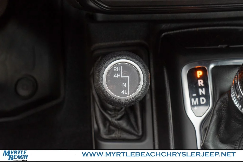 Certified Used 2021 Crystal Metallic Jeep Unlimited Willys image 24