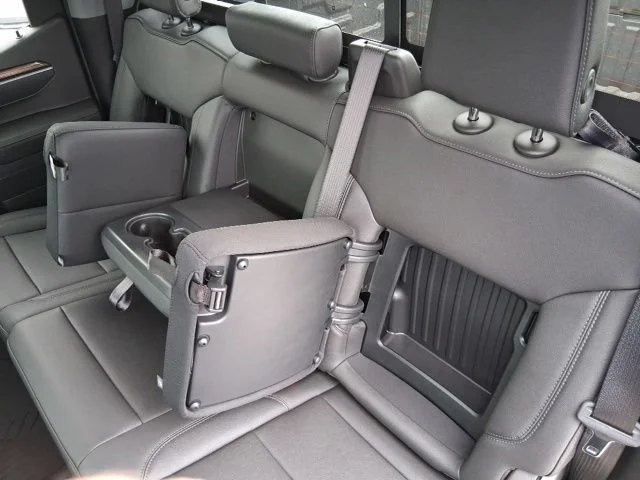 New 2026 Summit White Chevrolet LT Trail Boss image 21