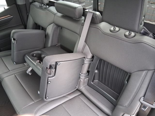 New 2026 Summit White Chevrolet LT Trail Boss image 21