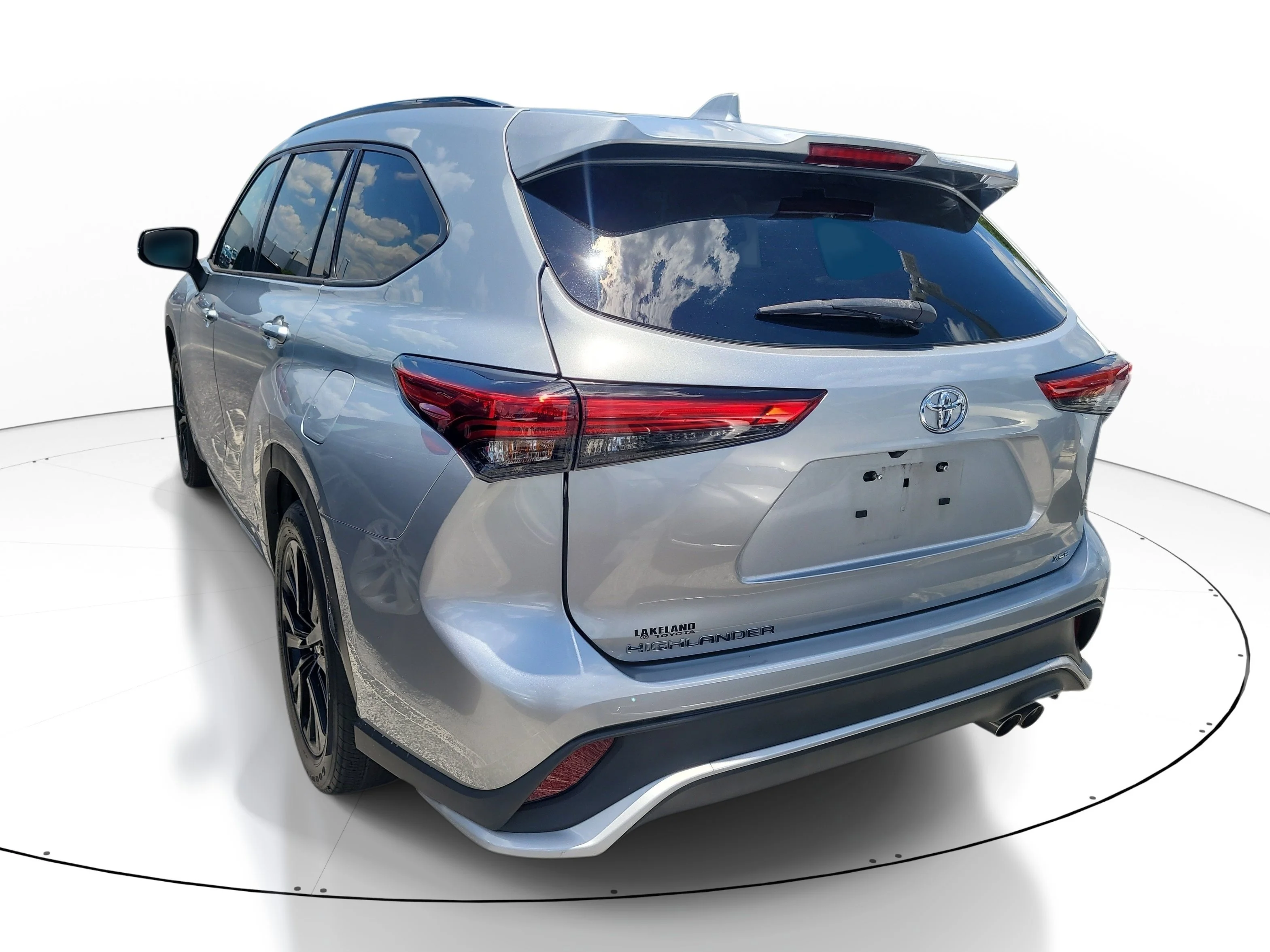 Used 2023 Celestial Silver Metallic Toyota XSE image 4