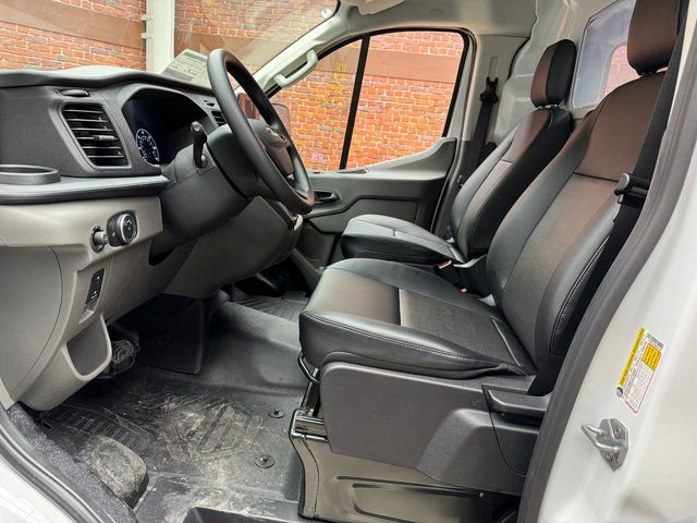 2025 Ford Transit Van Base - Photo 21
