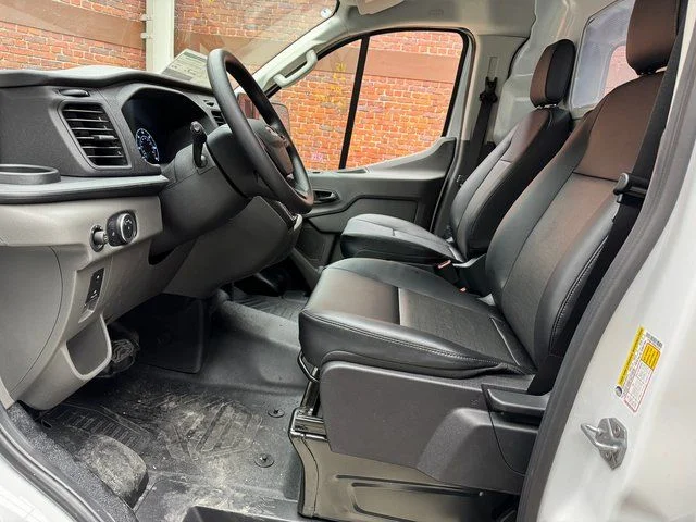 2025 Ford Transit Van Base - Photo 21