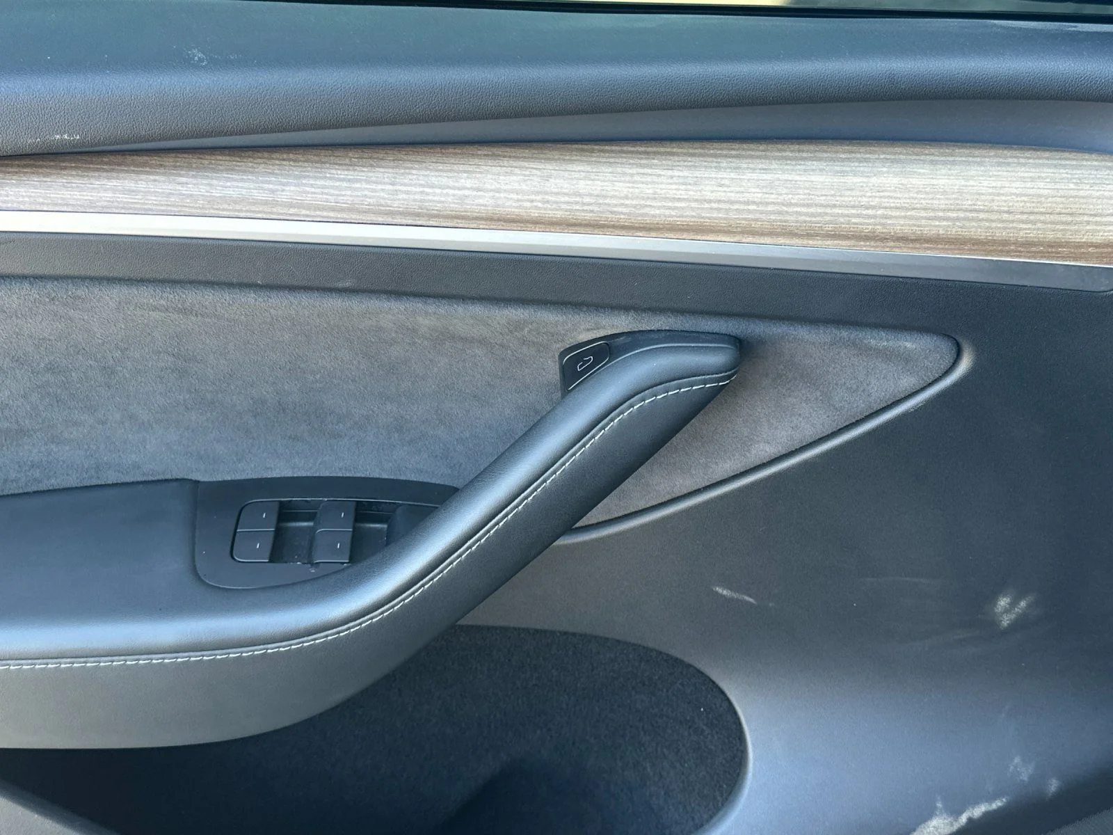 Used 2022 Solid Black Tesla Performance image 10