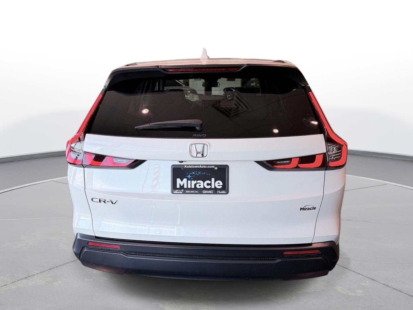 Used 2026 Platinum White Pearl Honda EX image 14