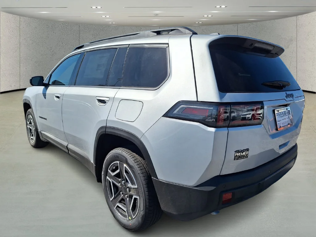 New 2026 Silver Jeep Limited image 3