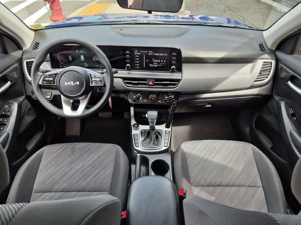 Used 2024 Blue Kia LX image 18