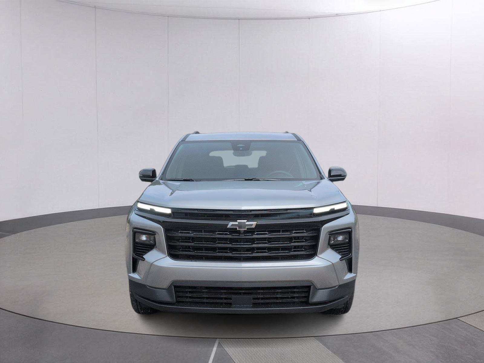 New 2026 Sterling Gray Metallic Chevrolet LT image 9