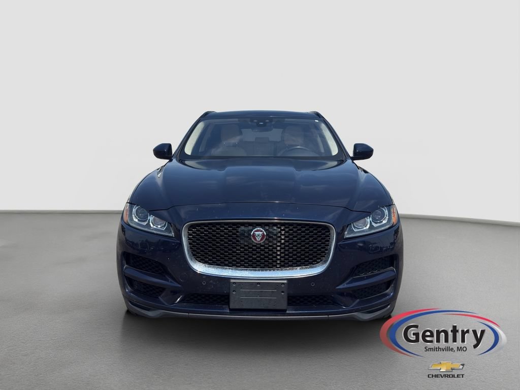 Used 2020 Jaguar F-Pace Premium with VIN SADCJ2FX8LA630538 for sale in Kansas City