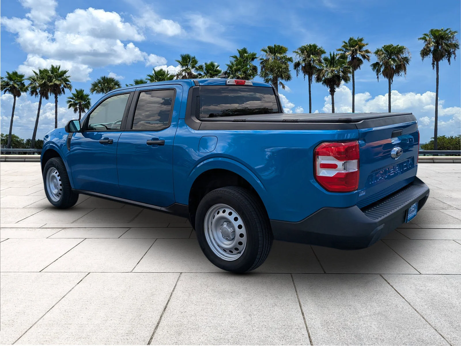 Certified Used 2022 Velocity Blue Metallic Ford XL image 6
