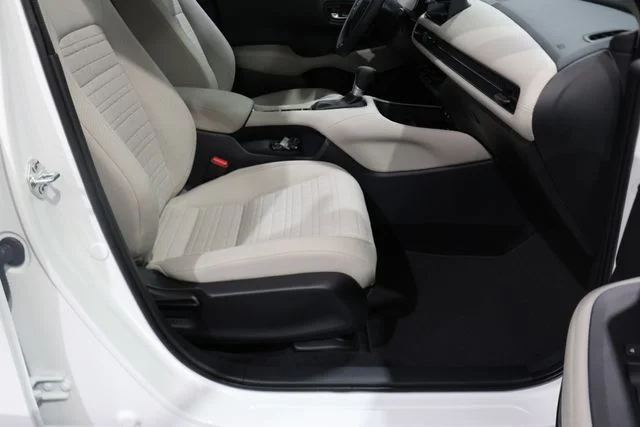 New 2027 Platinum White Pearl Honda LX AWD image 14