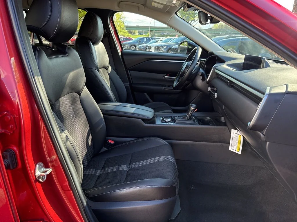 2025 Mazda CX-50 Select - Photo 30