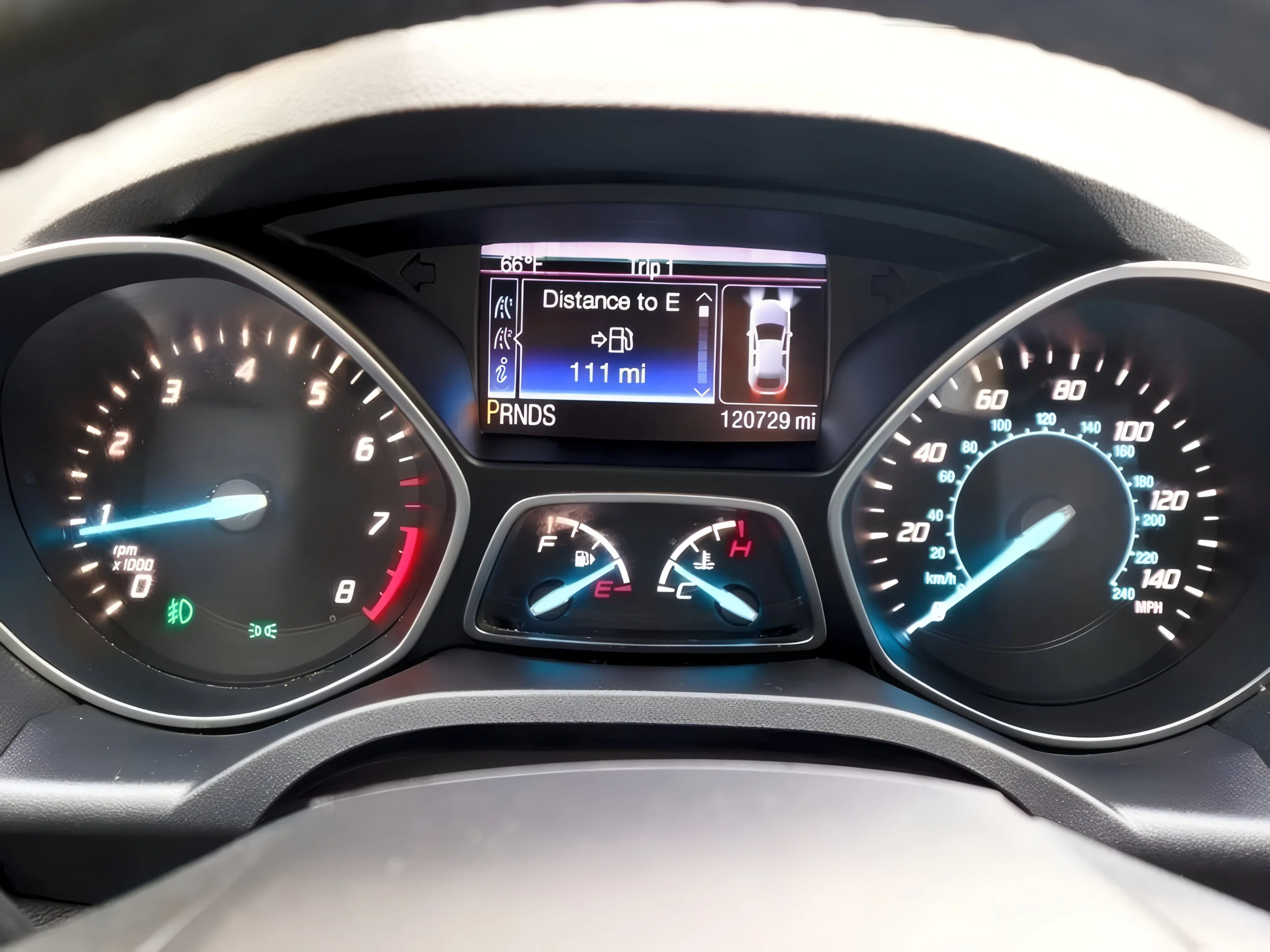 2024 Ford Escape Platinum - Photo 17