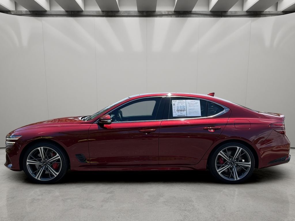 Certified Used 2025 Cavendish Red Genesis 2.5T image 2