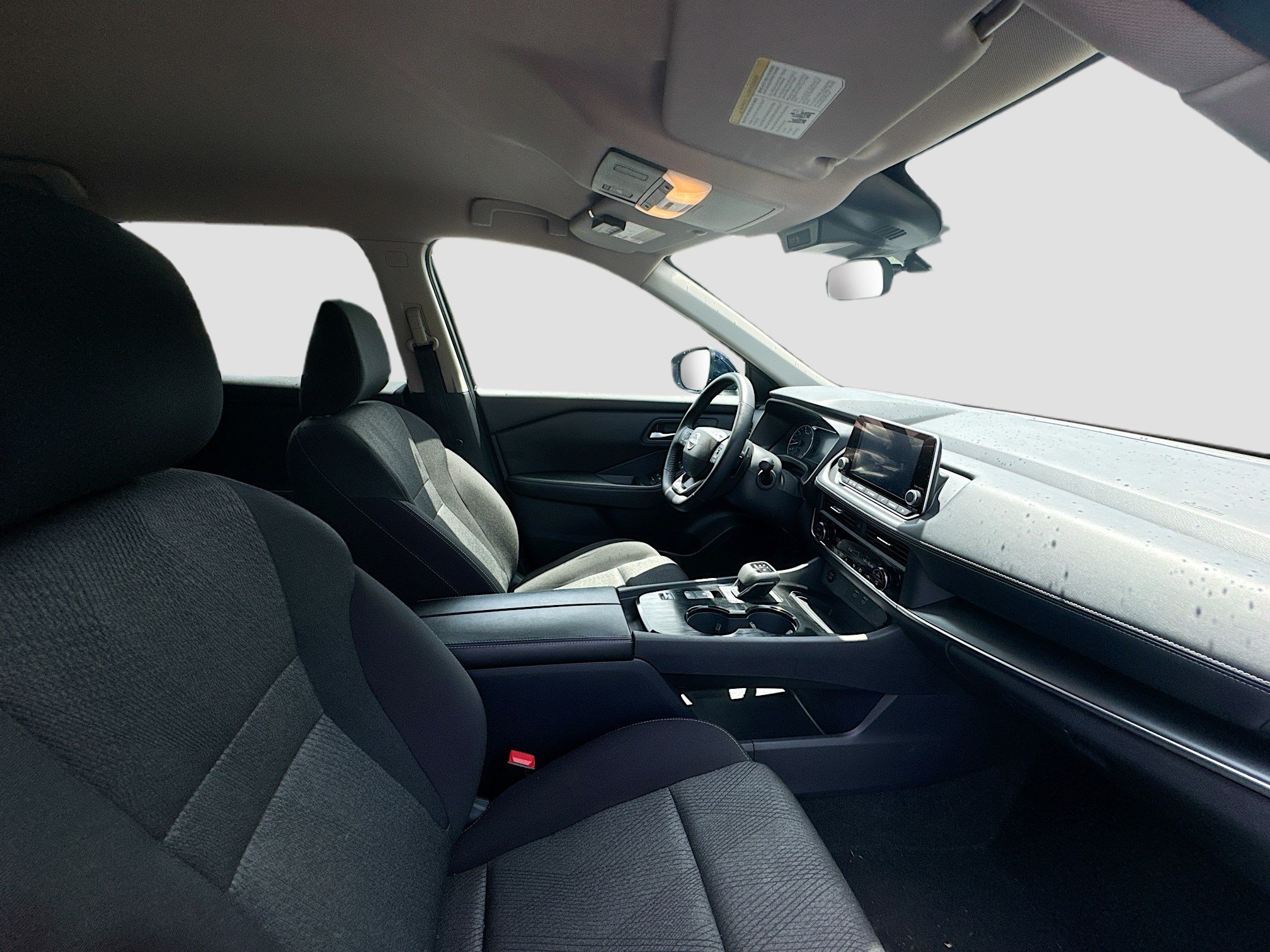 Used 2025 Deep Ocean Blue Pearl Nissan SV image 29