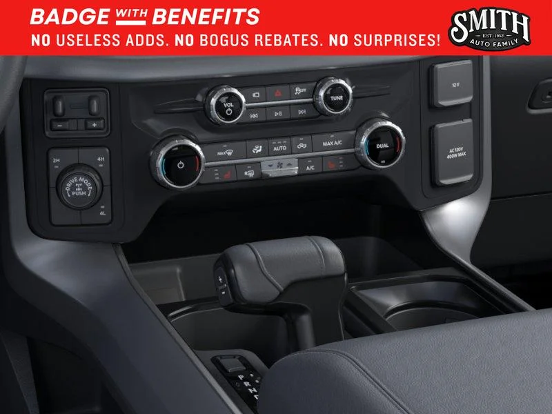 New 2025 Agate Black Metallic Ford XLT image 16