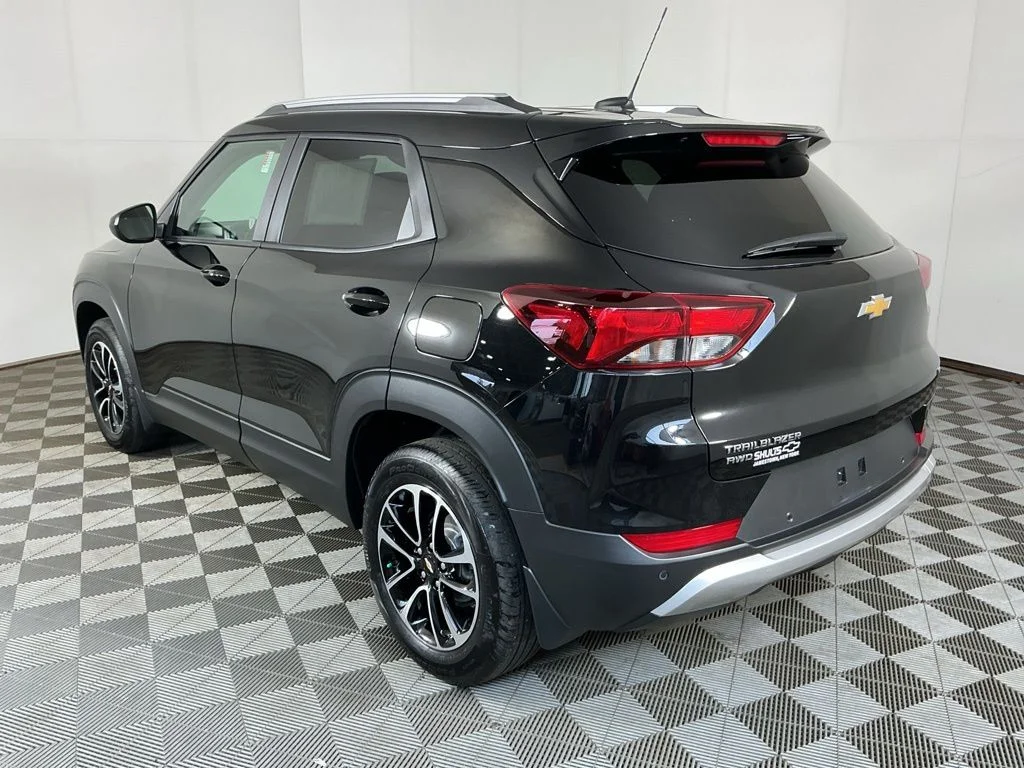 Certified Used 2024 Black Chevrolet LT image 13