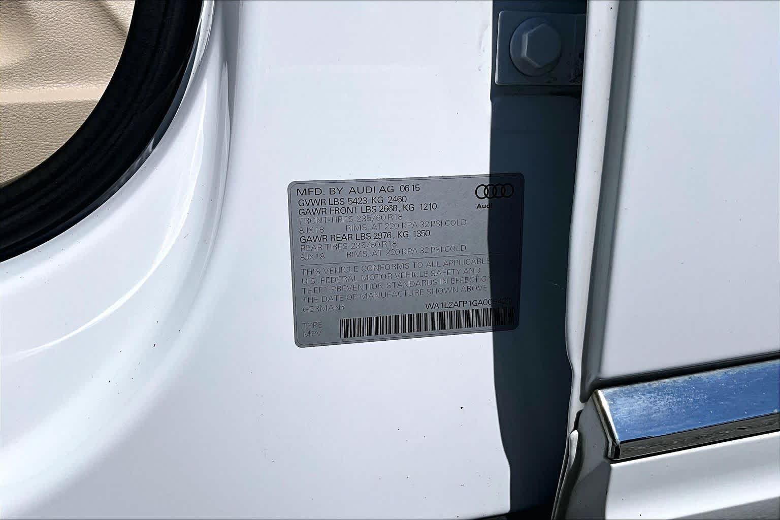 Used 2016 WHITE Audi Premium Plus image 30