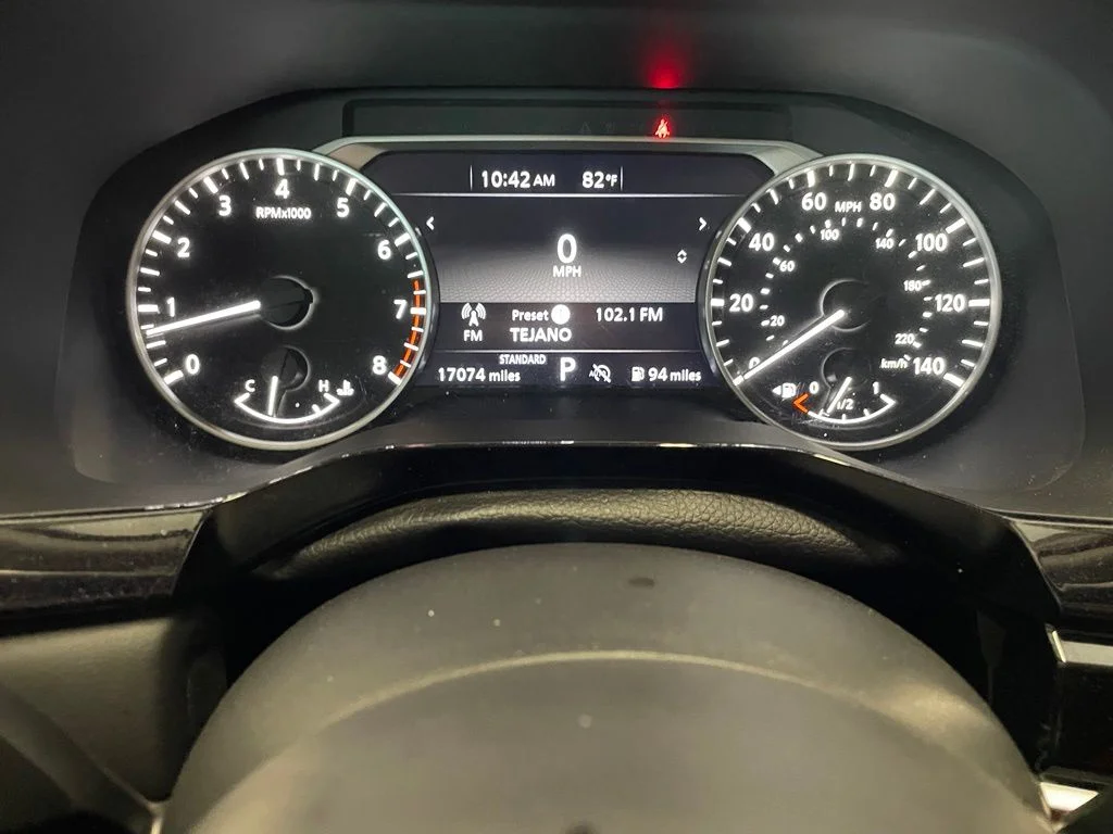 Used 2025 Gray Nissan SV image 7
