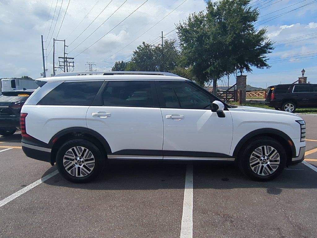 New 2027 White Hyundai Blue SEL 7P image 5