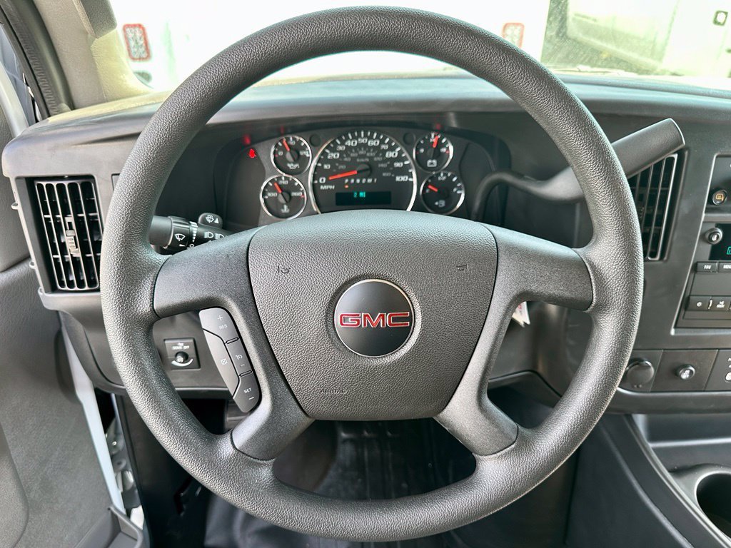 2026 GMC Savana Cargo Work Van - Photo 25