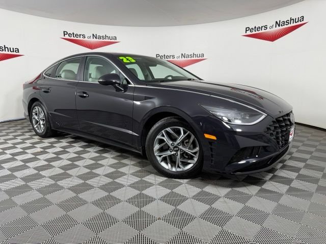 Used 2023 Carbon Blue Hyundai SEL image 1