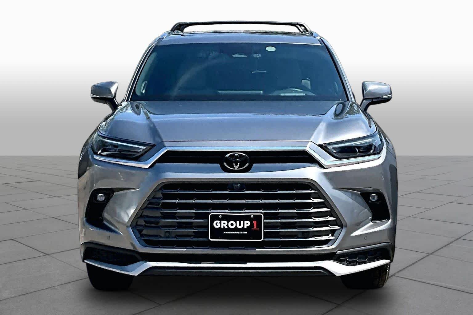 Used 2026 Heavy Metal Toyota Hybrid MAX Platinum image 4