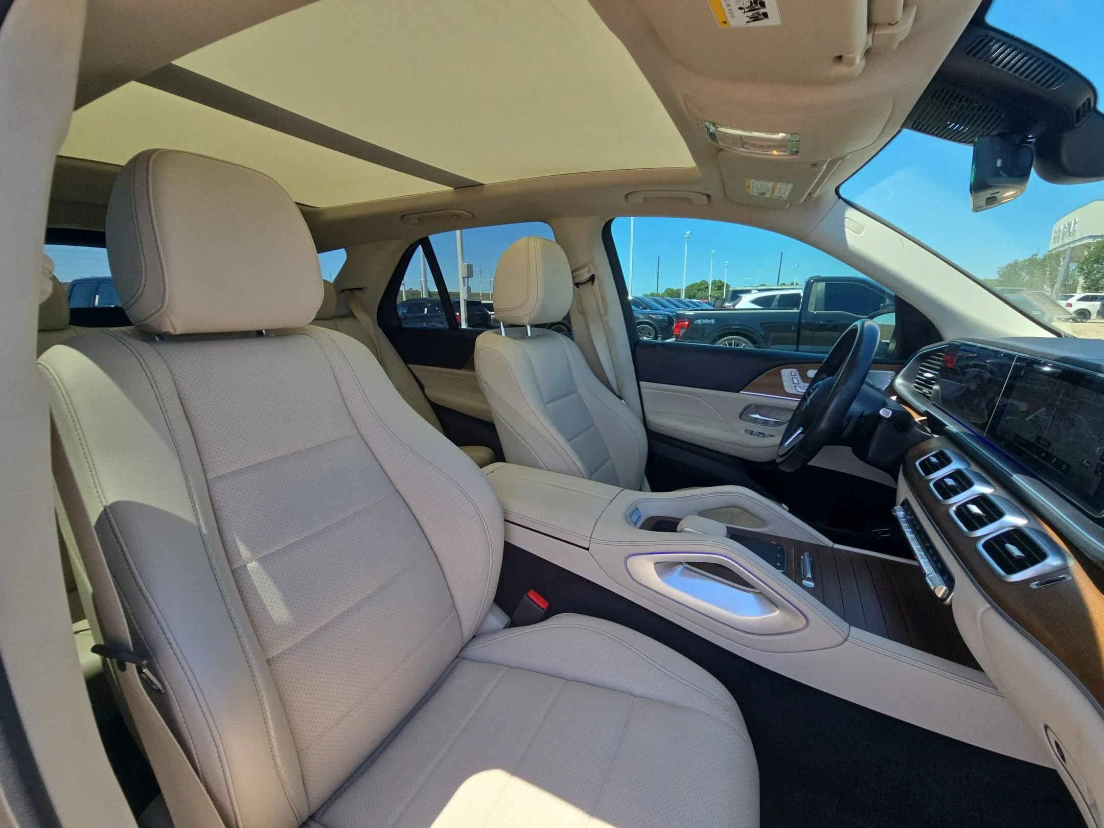 Certified Used 2022 Mojave Silver Metallic Mercedes-Benz GLE 350 image 26