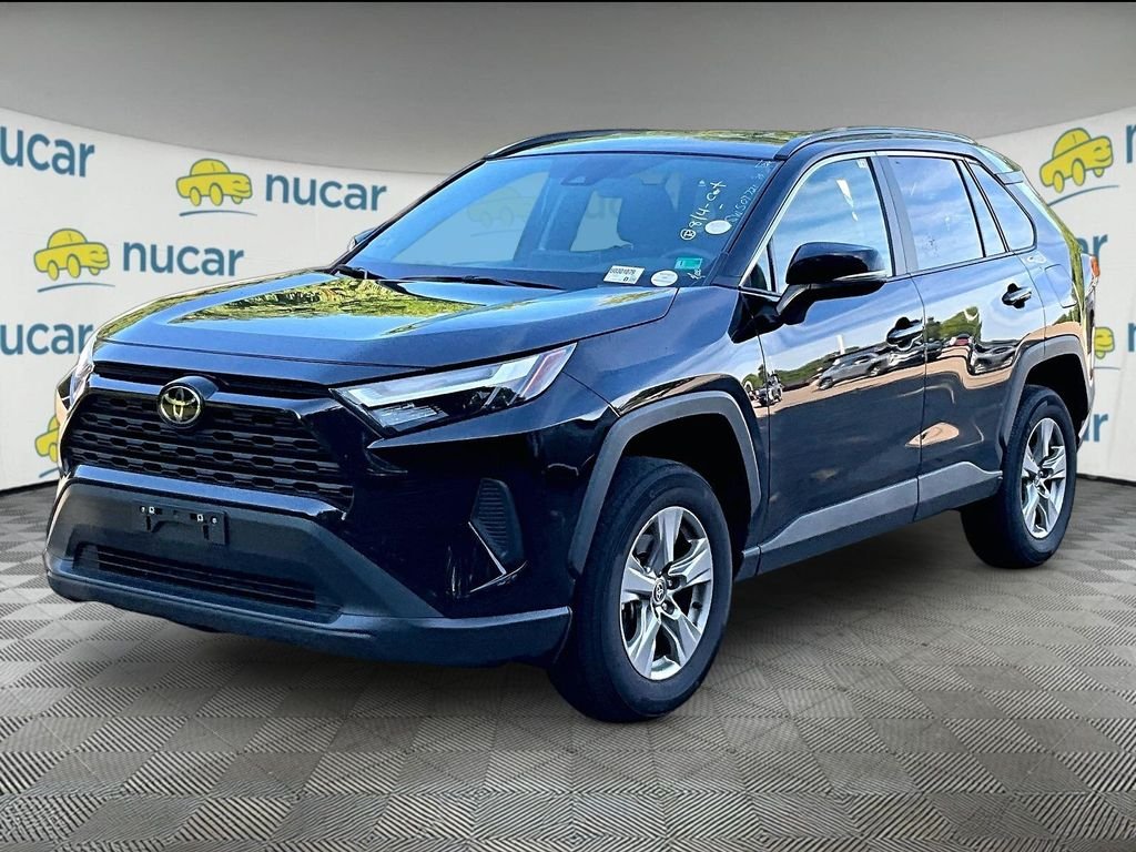 Used 2025 Black Toyota XLE image 3