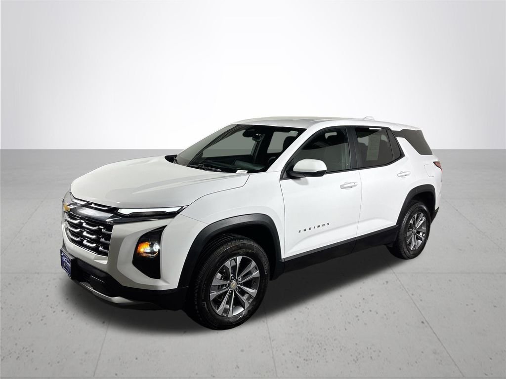 Used 2025 White Chevrolet LT image 2