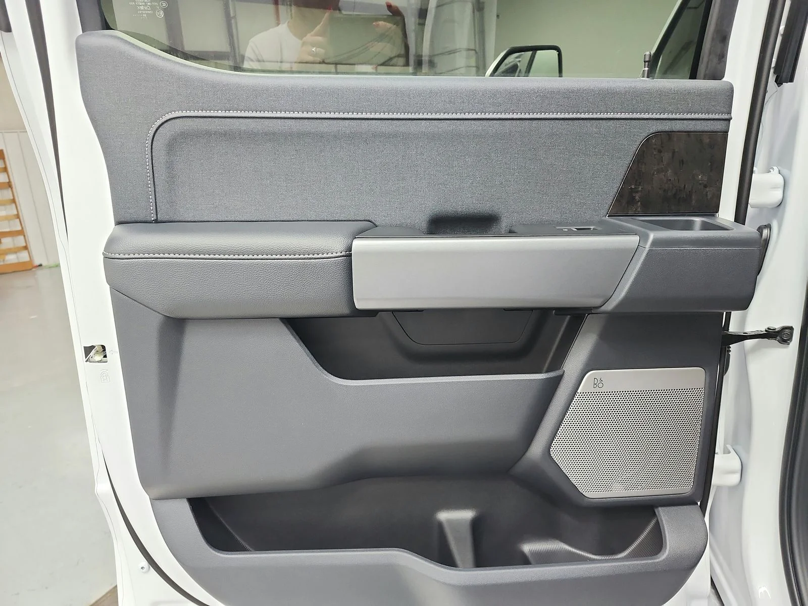 New 2026 Oxford White Ford F-250® Lariat® image 36