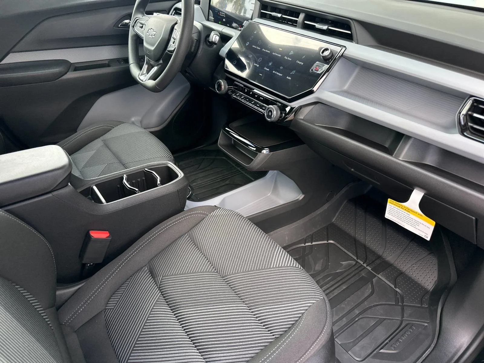 2027 Chevrolet Bolt LT - Photo 16
