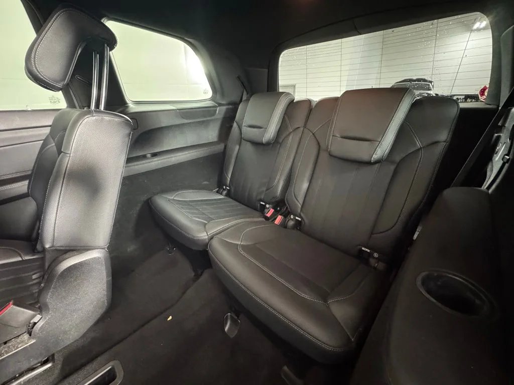 Used 2019 Silver Mercedes-Benz GLS 450 image 26
