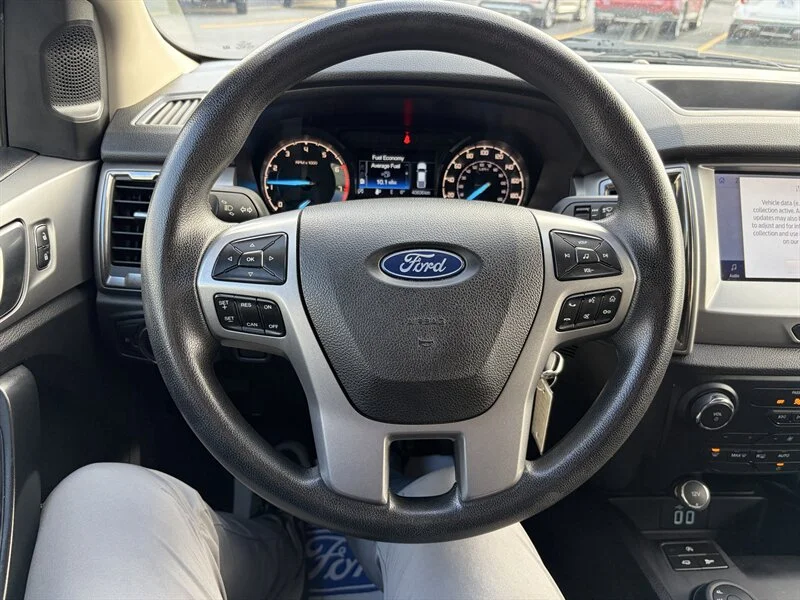 Used 2021 Grey Ford XLT image 13