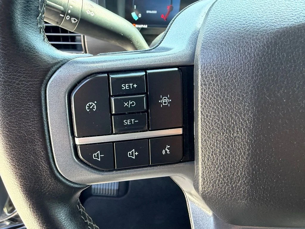 Used 2025 Black Ford XLT image 19