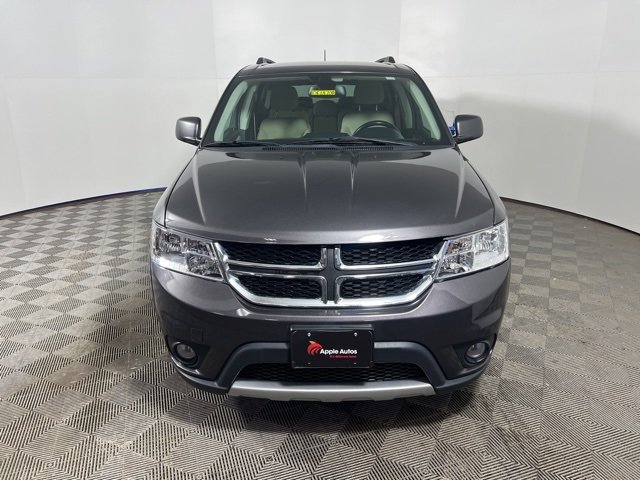 Used 2019 Dodge Journey SE with VIN 3C4PDDBGXKT865908 for sale in Shakopee, Minnesota