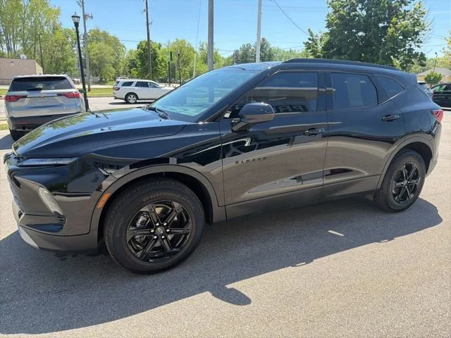 2024 Chevrolet Blazer 2LT - Photo 7