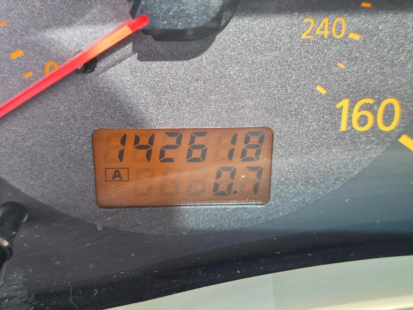 Used 2004 Gold INFINITI w/Leather image 11