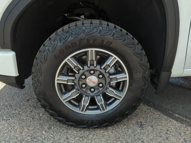 Used 2024 Summit White GMC AT4 image 26