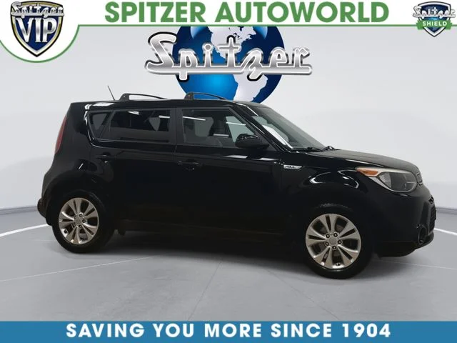 Used 2016 Black Kia Plus image 8