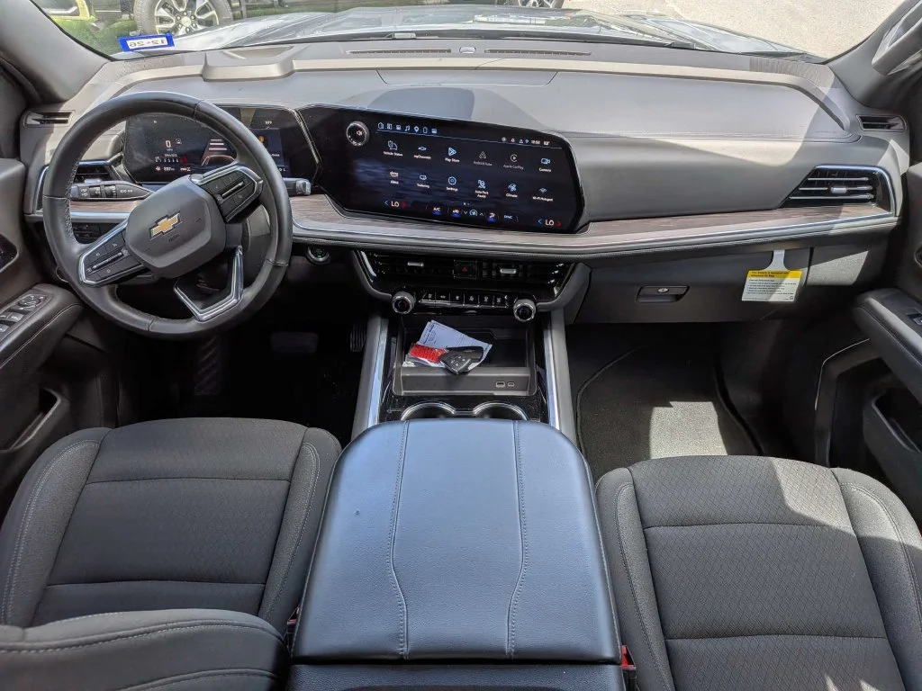 Used 2025 Gray Chevrolet LS image 15