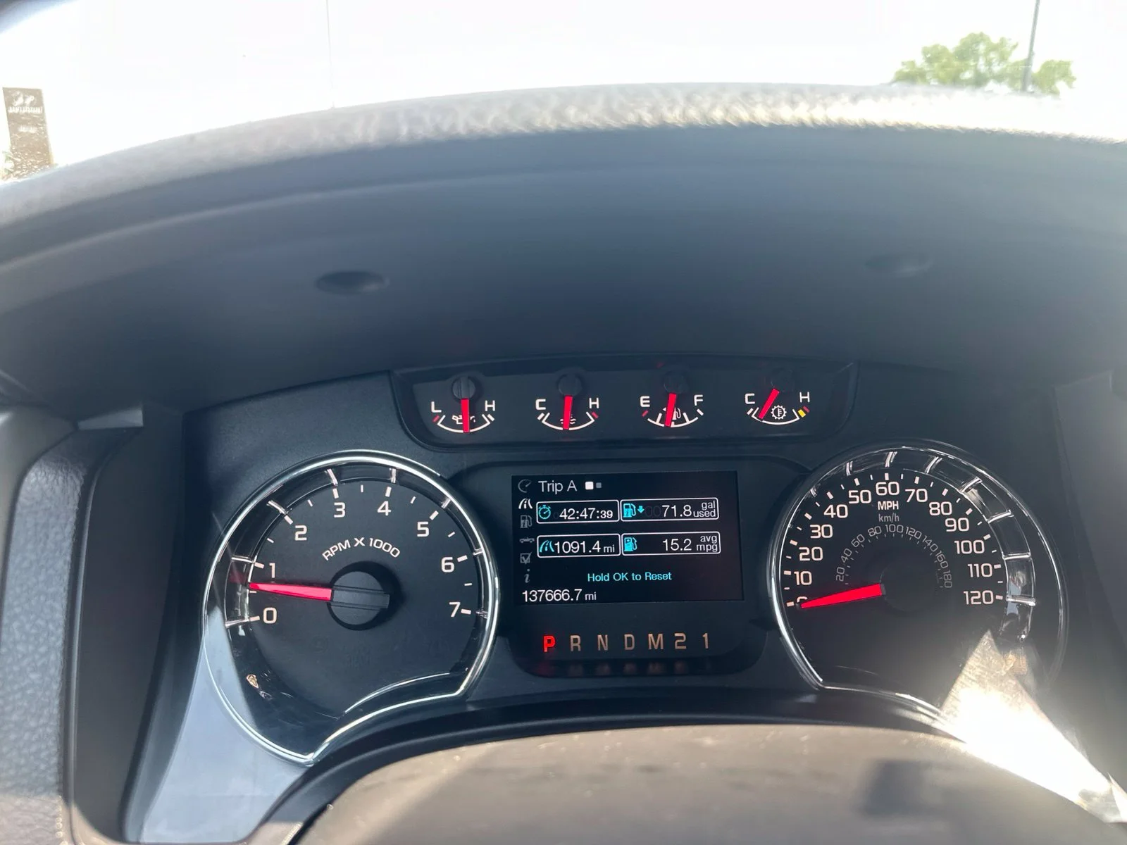 Used 2012 Blue Ford XL image 40