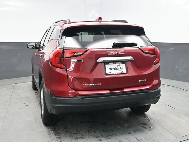 Used 2020 Red GMC SLE image 5